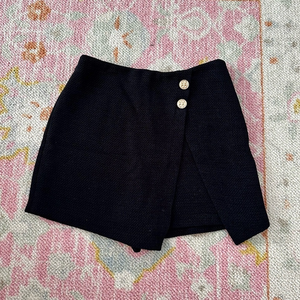 zara black asymmetrical tweed skort